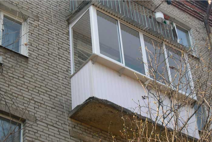остекление и утепления балкона в хрущевке